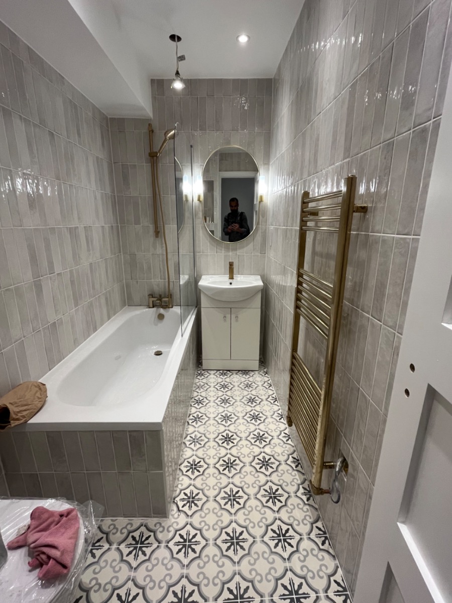 Bathroom Fitter: Image 2